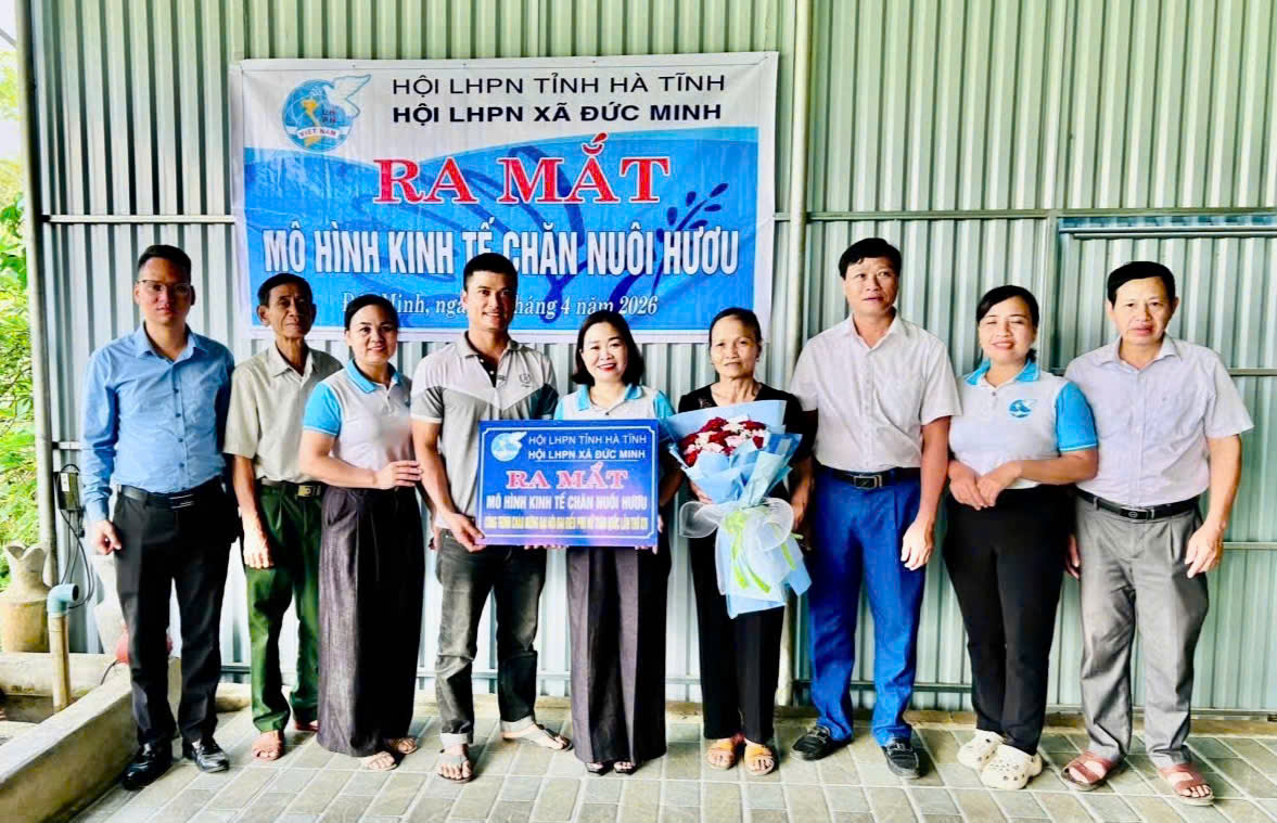 Hội LHPN xã Đức Minh ra mắt mô hình kinh tế chăn nuôi hươu tại thôn Yên Mỹ