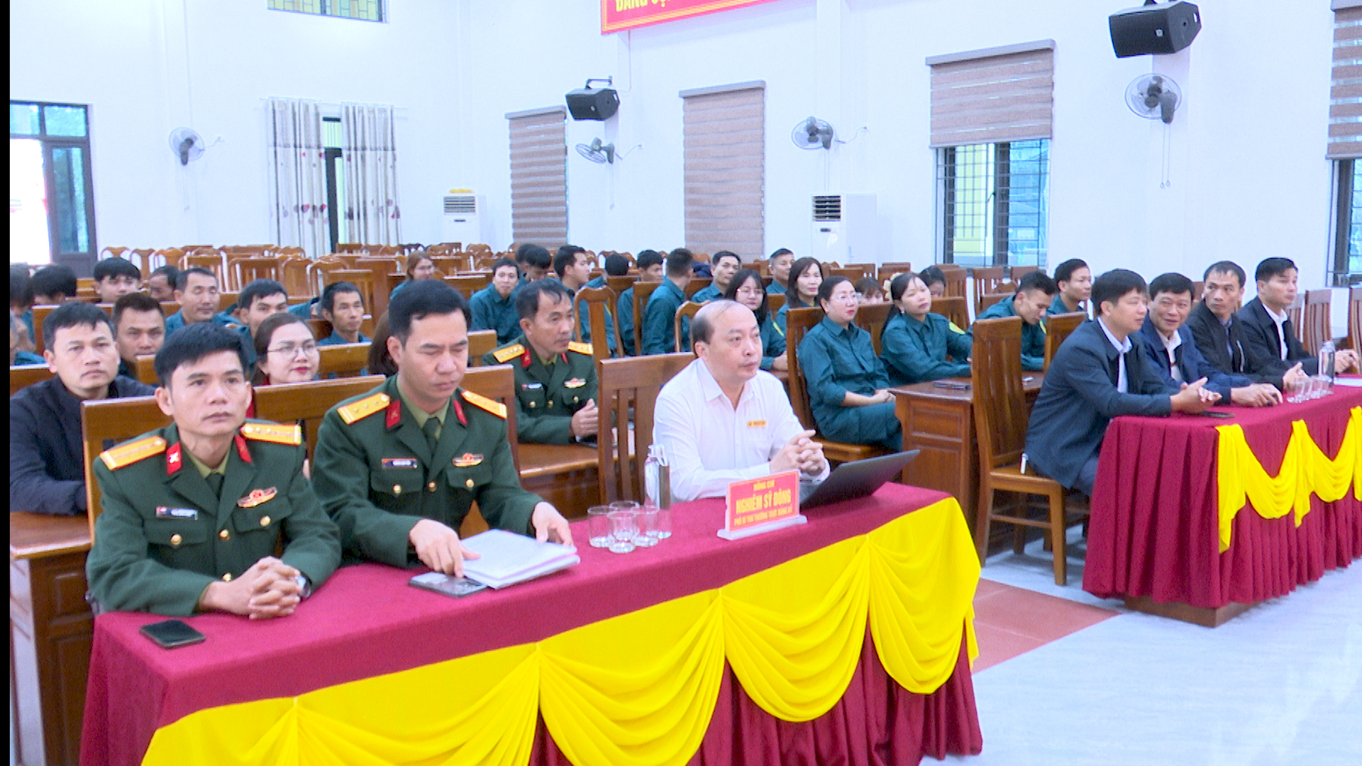 51 dân quân năm thứ nhất xã Đức Minh bước vào huấn luyện chiến đấu năm 2026