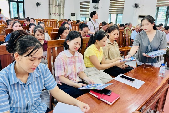 Đức Minh: Gần 100 đại biểu tham gia tập huấn kiến thức pháp luật và trợ giúp pháp lý