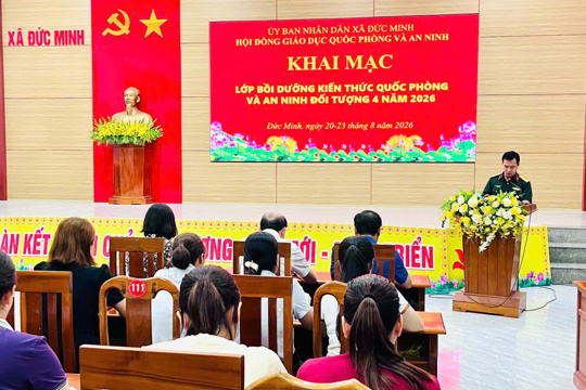  Đức Minh khai mạc lớp bồi dưỡng kiến thức QP&AN đối tượng 4 