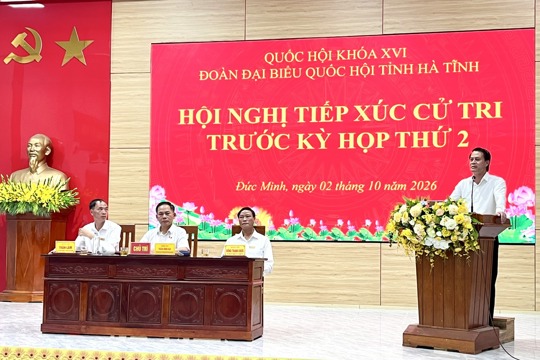 Cử tri kiến nghị tháo gỡ vướng mắc trong cải cách hành chính, quan tâm chế độ, chính sách cho đội ngũ cơ sở