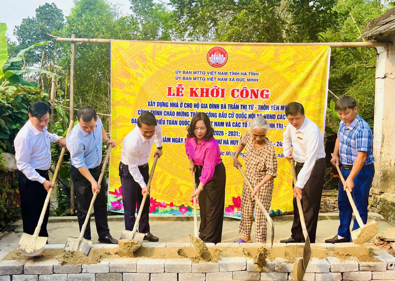 Đức Minh: Khởi công xây dựng 2 nhà ở cho hộ khó khăn tại thôn Yên Mỹ và Diên Phúc 