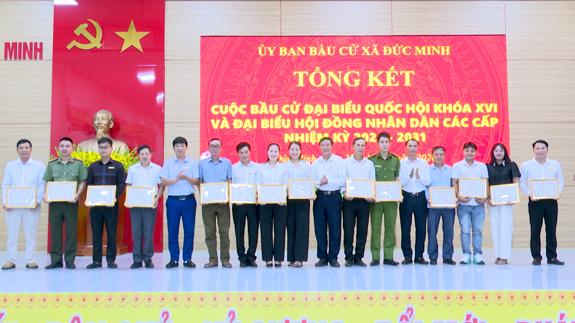 nh&acirc;1.jpg