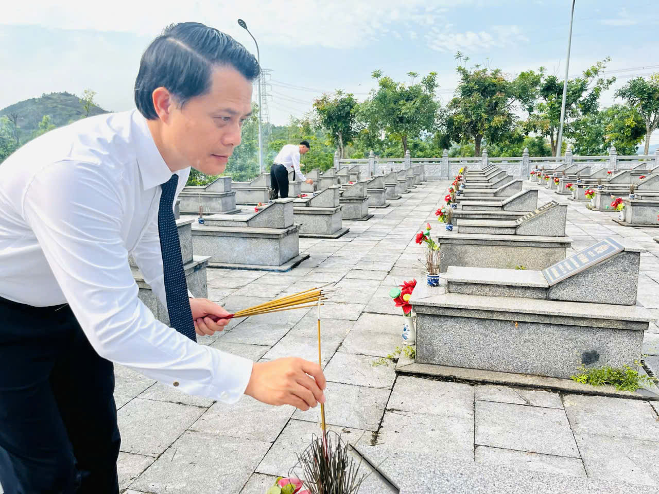 NTLS huỵen6.jpg
