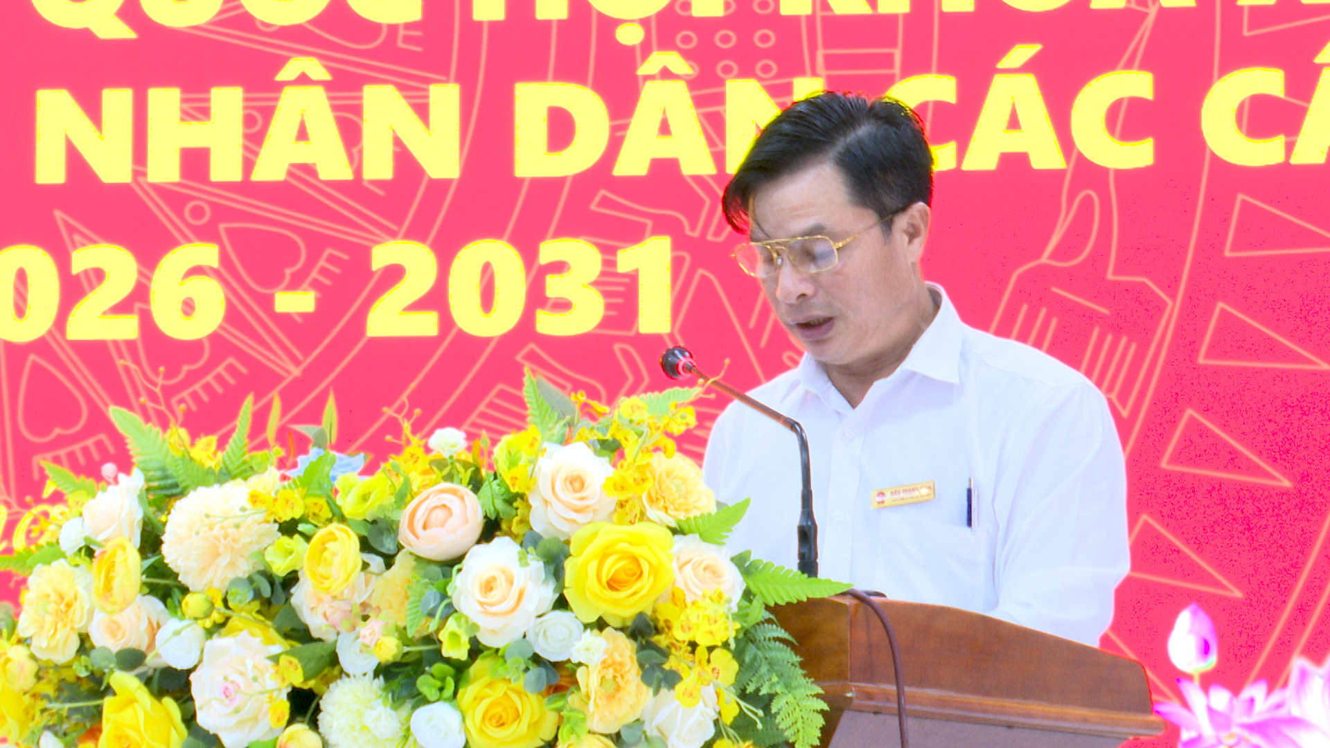 a tinh.jpg